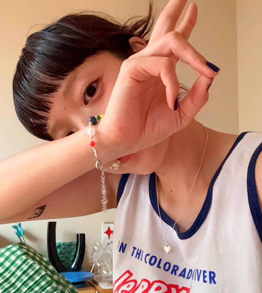 あいみょん タトゥー 右腕 Xより