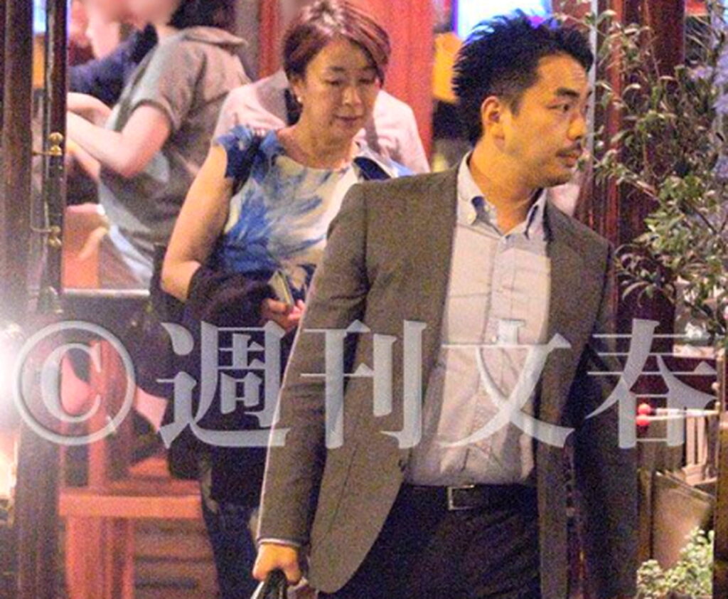 山尾志桜里 倉持麟太郎 不倫 週刊文春