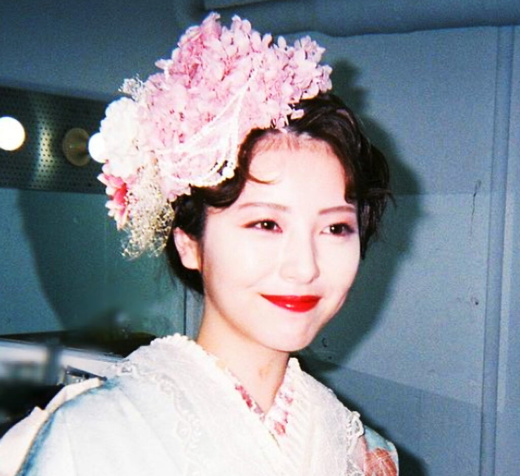 浜辺美波 出典：インスタグラムより