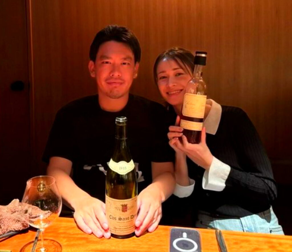 箕輪厚介 妻 三香 X